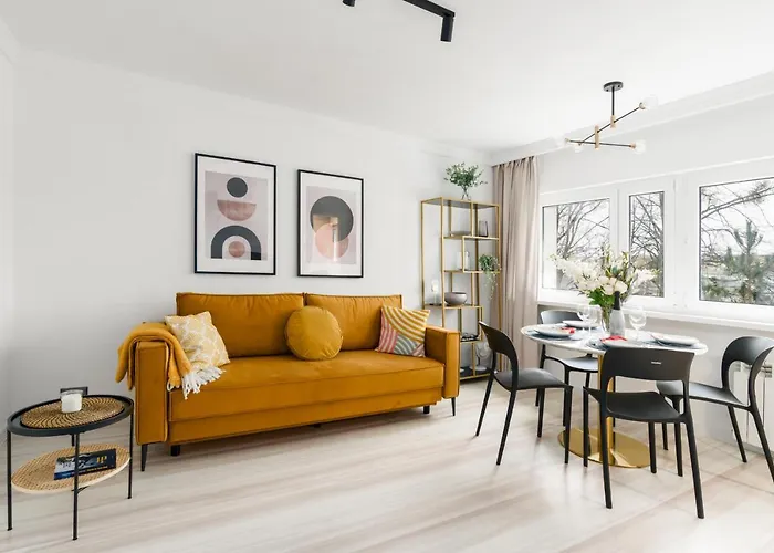 Grunwald Jesienna Comfort By Renters Apartment